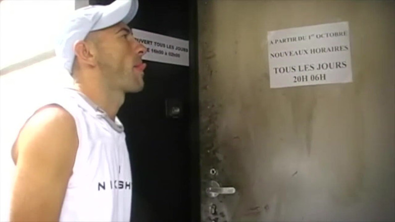 Gaybareback: Jess geneukt door de pornoster Mathieu Paris