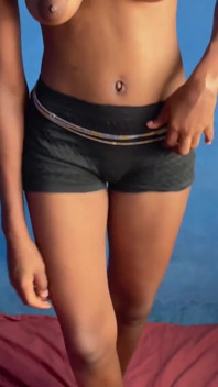 Am 18 ani și vin să încep să mă joc cu filme porno
