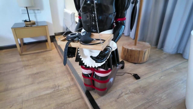 Aisan girl bondage: Latex Maid Service
