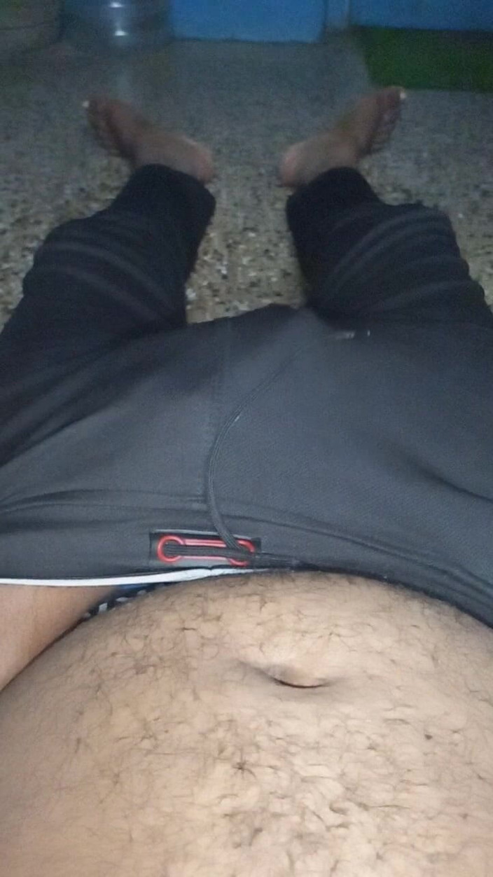 Sweet Indian cock: Моя жена дрочит мой пенис дома