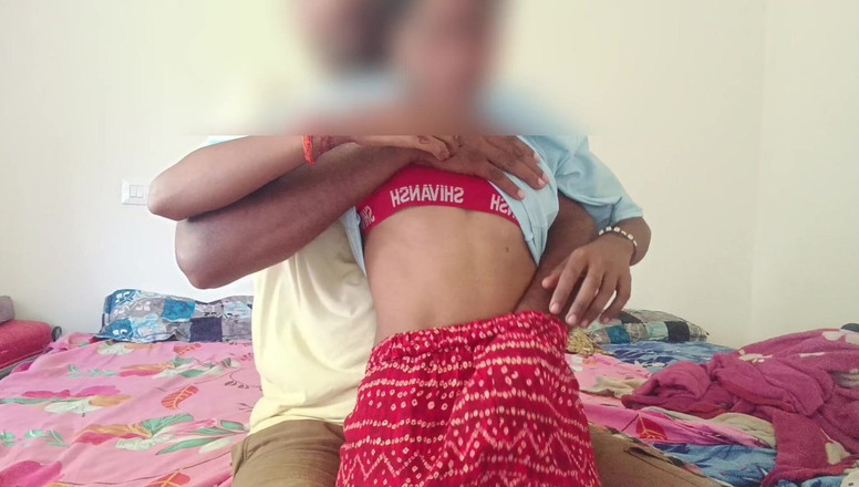 Deepu686: Gadis remaja india dientot sama pria yang lebih tua