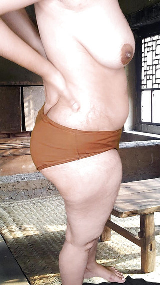 Vicky Thakur: Indian Desi Girl Belly and Body Rubbing 10