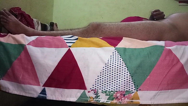 pooja99999: Nevlastní otec ošukal nevlastní dceru ranní sex