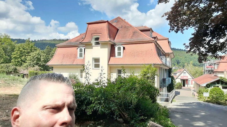 Ken: Na clínica de reabilitação - paciente fodida na boca