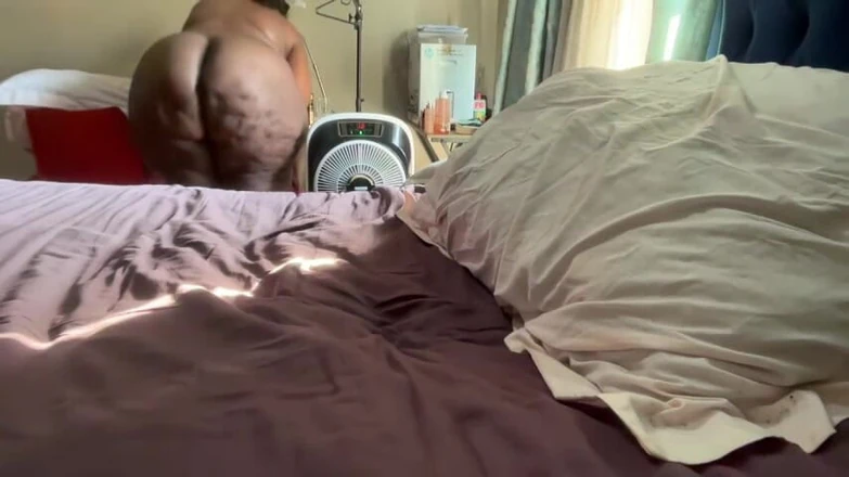 Legendary Booty Overdose: Bystiga BBW bröstvårtor och stönande fetisch