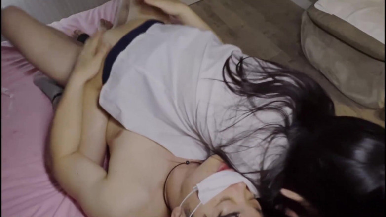 Strix: Dívka, která se zamiluje do creampie