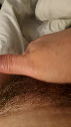 Mommy big hairy pussy: त्वरित बालों वाला हस्तमैथुन