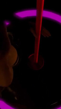 Tarian tiang setan succubus si cewek hot rambut merah | Porno 3D