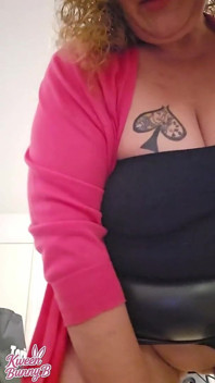 Paní Tammy učí základní informace o lízání kundičky