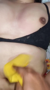 Indický BDSM sex s instagramovým influencerem anální kolík a výprask na prsa
