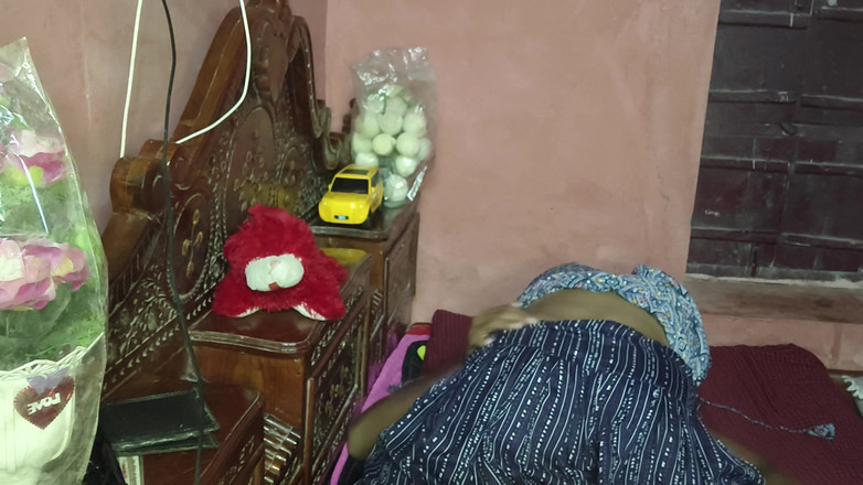 Nehatop123: Зять молодої бхабхі трахається