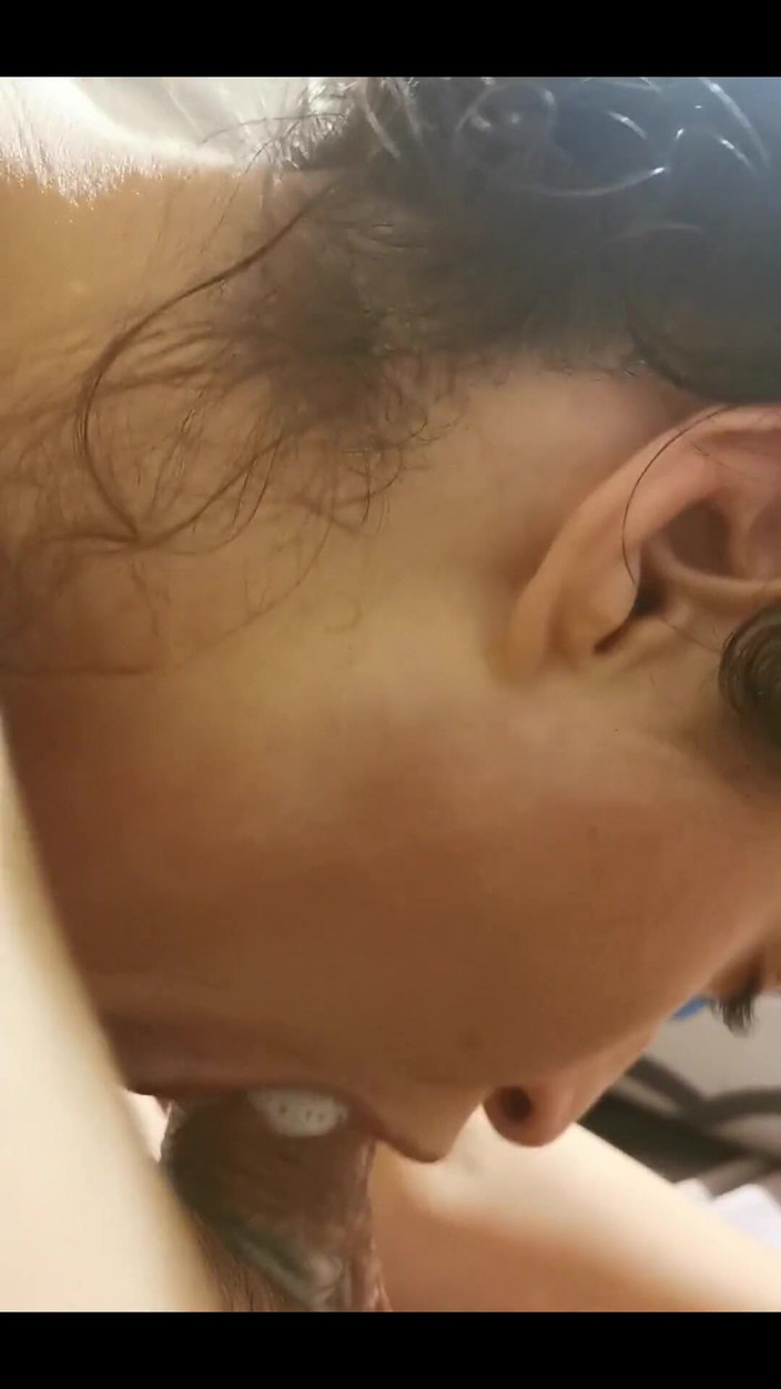 Hard & Rock cc: Une gorge profonde délicieuse