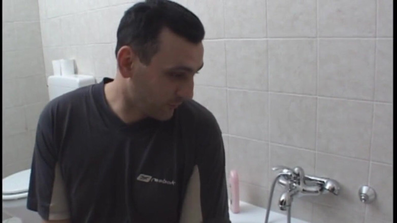 Real Home Made: Amateur milf fucked hard in the bathroom