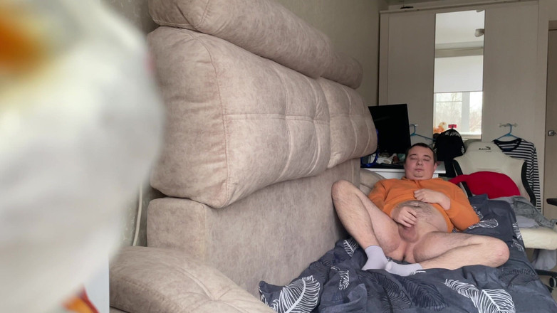 Limara19981: Il giovane ragazzo limara19981 si masturba e si gode l'orgasmo