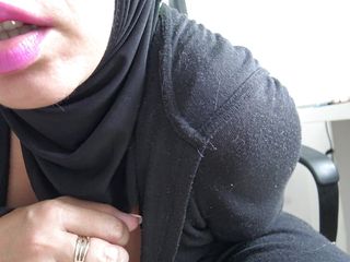 Souzan Halabi: Arabische cuckold-ehefrau versaute dirtytalk - echter arabischer sex