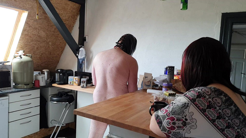 Cleaning the Kitchen with Fixed Eggs Housework with a Difference (Femdom-Team-German)
