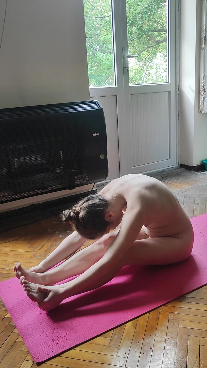 FenekManul: Princesa de yoga entrenamiento diario