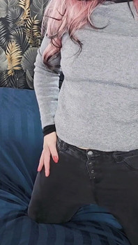 Sexy MILF Questo Dildo E Fa Vibrare La Sua Figa Bagnata E Aperta