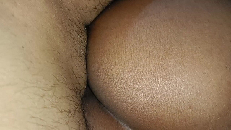 Desi Chamiya: Cazzo mia moglie desi di notte