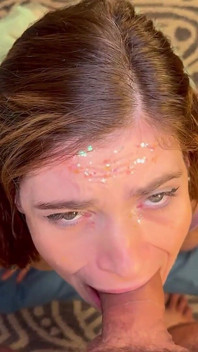 Минет от русалки Nicole Rae в видео от первого лица