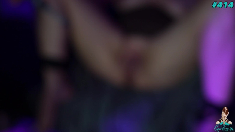 Squirting Sp: MILF 50 de ani Am lăsat degetul în fund ca să ejaculez și...