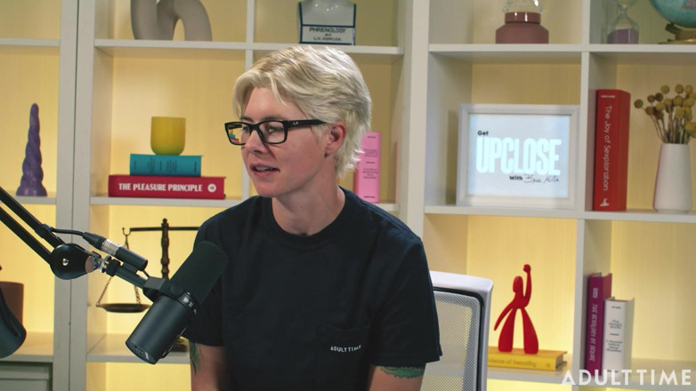 Adult Time Podcast: Schaamtecycli doorbreken en trouw zijn aan jezelf, met Khloe Kingsley! |...