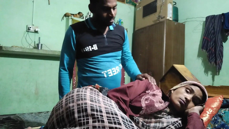 YangZi 69: आज मेरी चूत को बहुत सारा गर्म पानी मिलता है क्योंकि मेरा बॉयफ्रेंड मेरी चूत चाटता और चोदता है