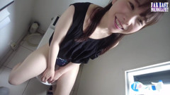 Far East pornography: Stomende T Back Stroll met een eerste keer outdoor peach...