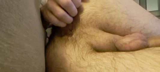 Whisky33: Memijat pantatku