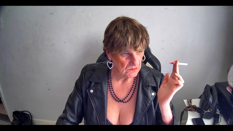 Mature Tina TV: Zralá Tina