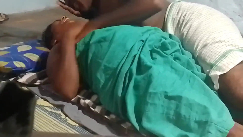 Desi palace: Tante seks memek sempit