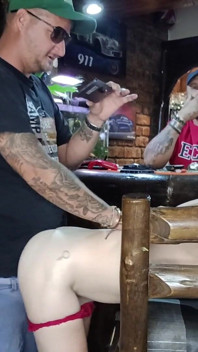 Une Asiatique Blonde Mange Ma Bite