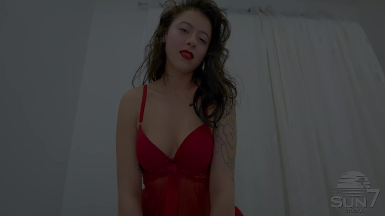 Sun7: La Fille Coquine Aime Être Attachée Tout En Se Faisant Baiser...