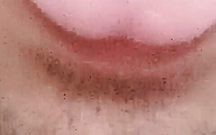 Gangbang straight: Infila il cazzo in una bocca calda e lo succhia