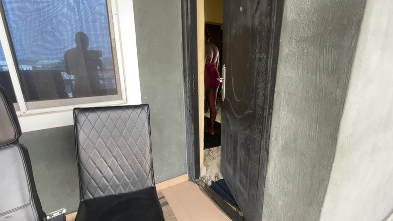 Creamyshuga: 내 이웃이 나를 붙잡고 내 흑인 보지를 따먹어