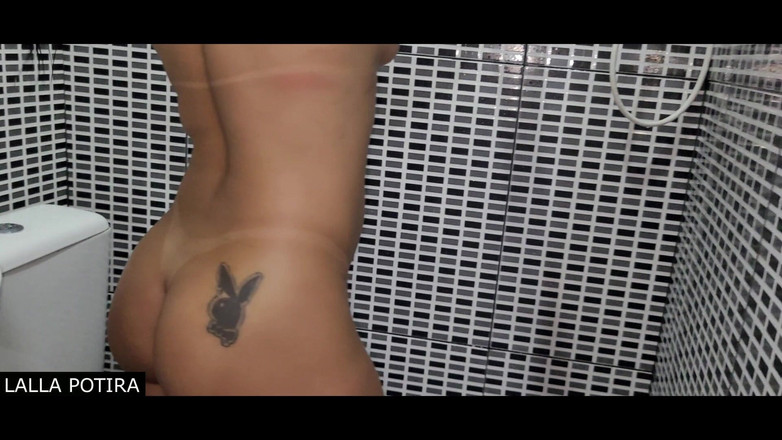 Lalla Potira: Dia menyewa seorang pelayan nakal, dan akhirnya menidurinya panas