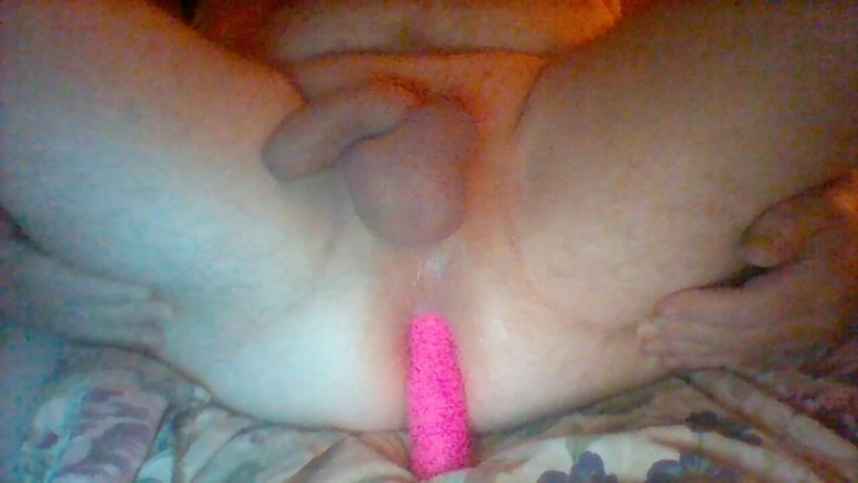 Pellefnatt: Playing with my dick with dildo in the ass