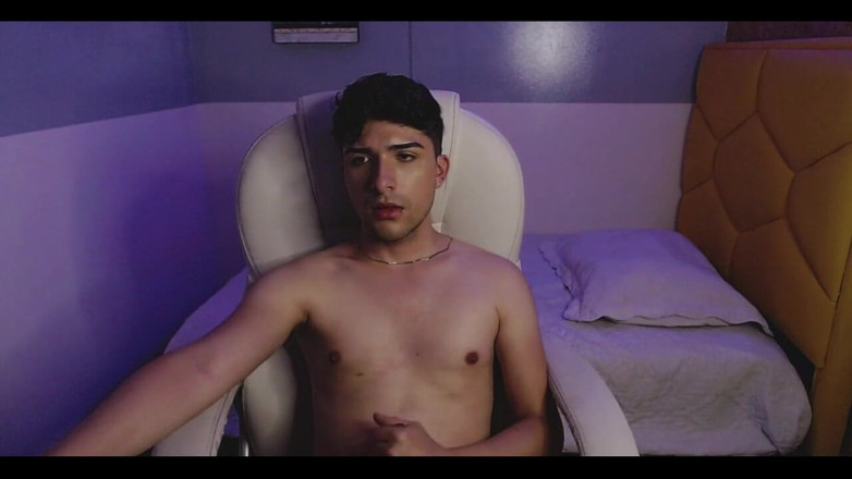 Diego latinboy: Masturbating and Cumming on Webcam While Meeting Random People Around...