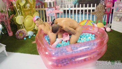 Model Media US: Jerkaoke-special: Candy Land - met Shenna Ryder en Air Thugger