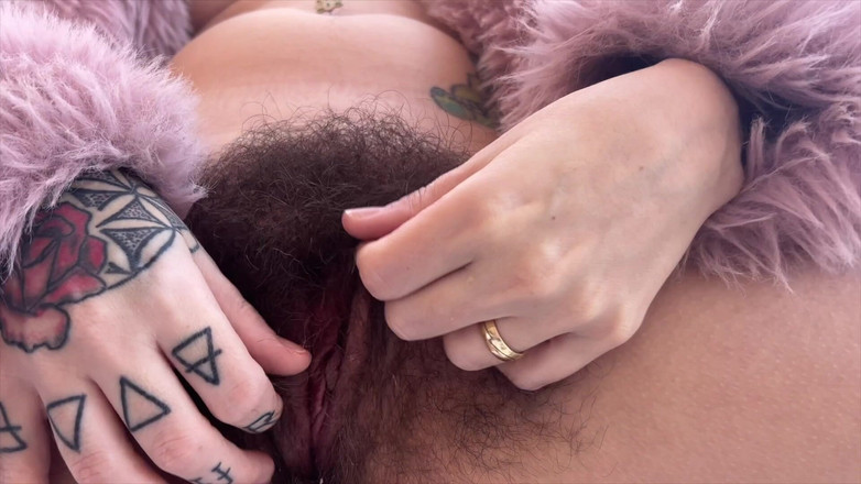 Pearlsage: Instruksi jilat memek di luar ruangan