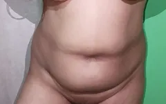 Le mie tette e la mia figa