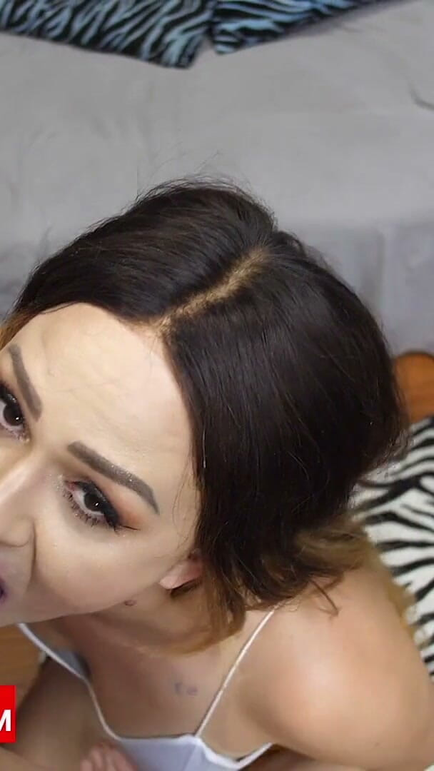 Dad Fucks Thick 18yo Babysitter All Weekend POV Facial