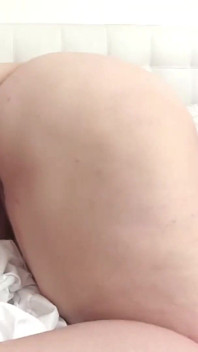 L'infirmière Eliza revitalise la bite
