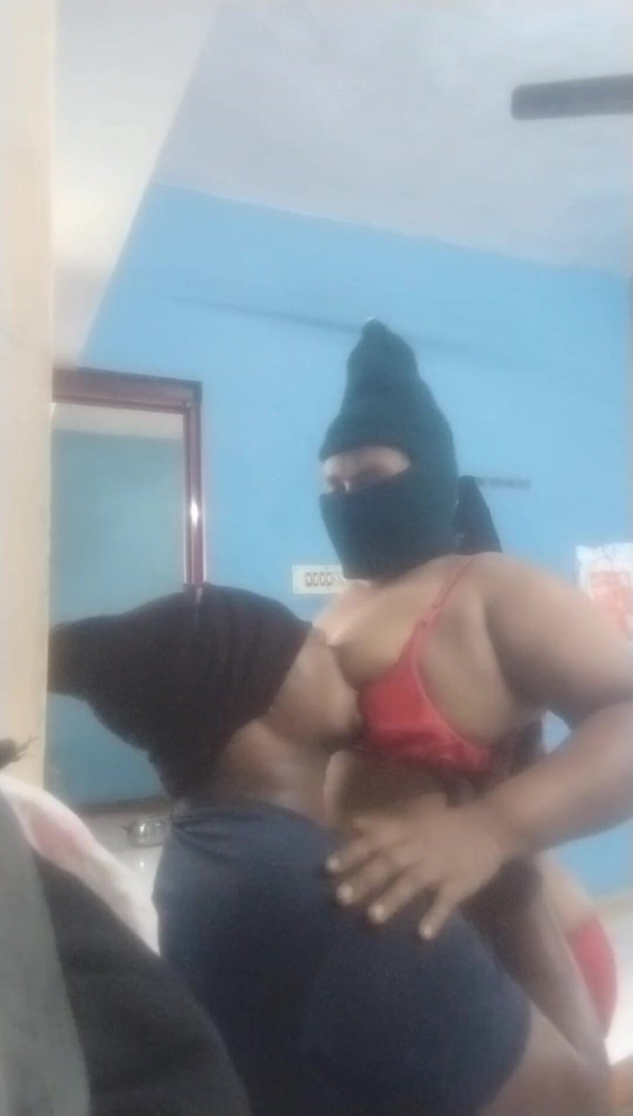 Tamil lesbian: Anni und ich sprechen heiß, sex