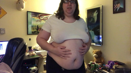 Moobdood: Tight blouse