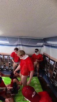 Football Players Vs Cheerleaders 360 Bts