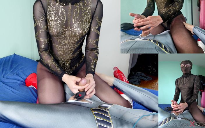 Nylon Xtreme: Elena Clark nylonowa masturbacja leotard
