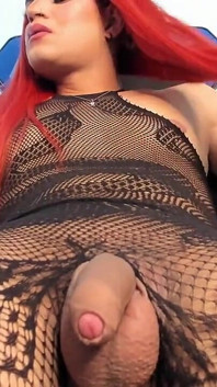 Latina-transmädchen in Strumpfhose Masturbiert Online Mit Ihrem Harten Schwanz