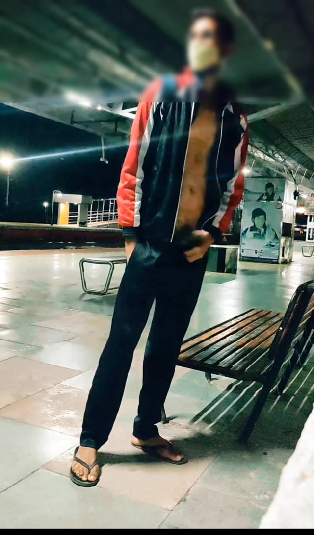 Young Desi Suck (Tani) Young Desi Suck (Tani)