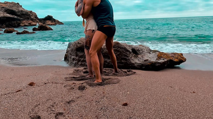 MaskCouple: เย็ดบนชายหาด! กลิ้งเกลือกและแตกคาหี